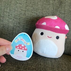 5” mushroom squishmallow